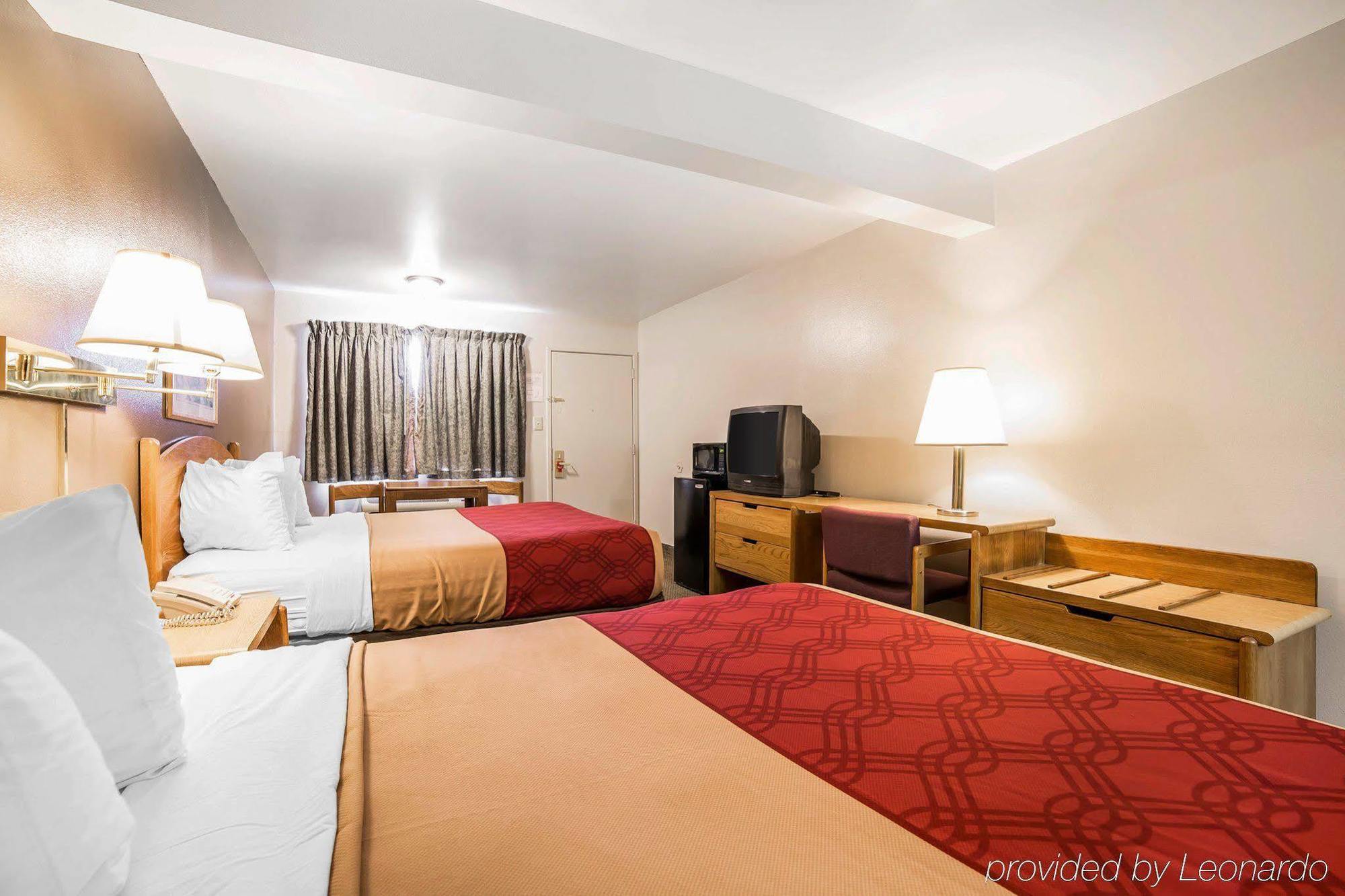 Econo Lodge רוק ספרינגס מראה חיצוני תמונה